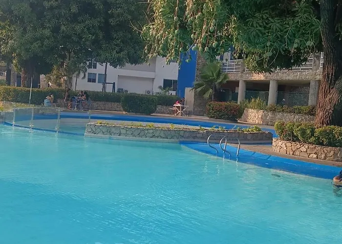 Cabana Parejas Y Familias Condominio Campestre Cerca Rodadero Con Piscinas