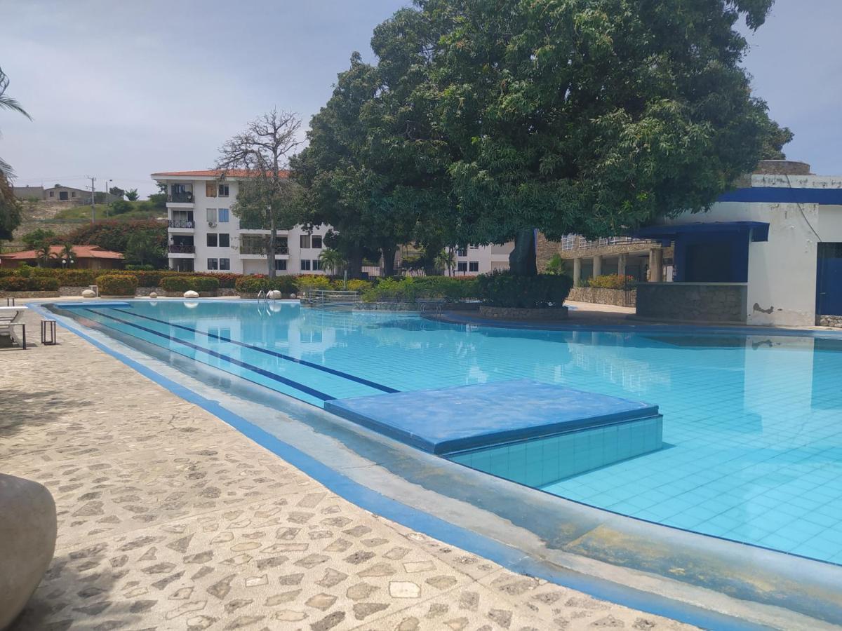 Parejas Y Familias Campestre Cerca Rodadero Con Piscinas Holiday home *